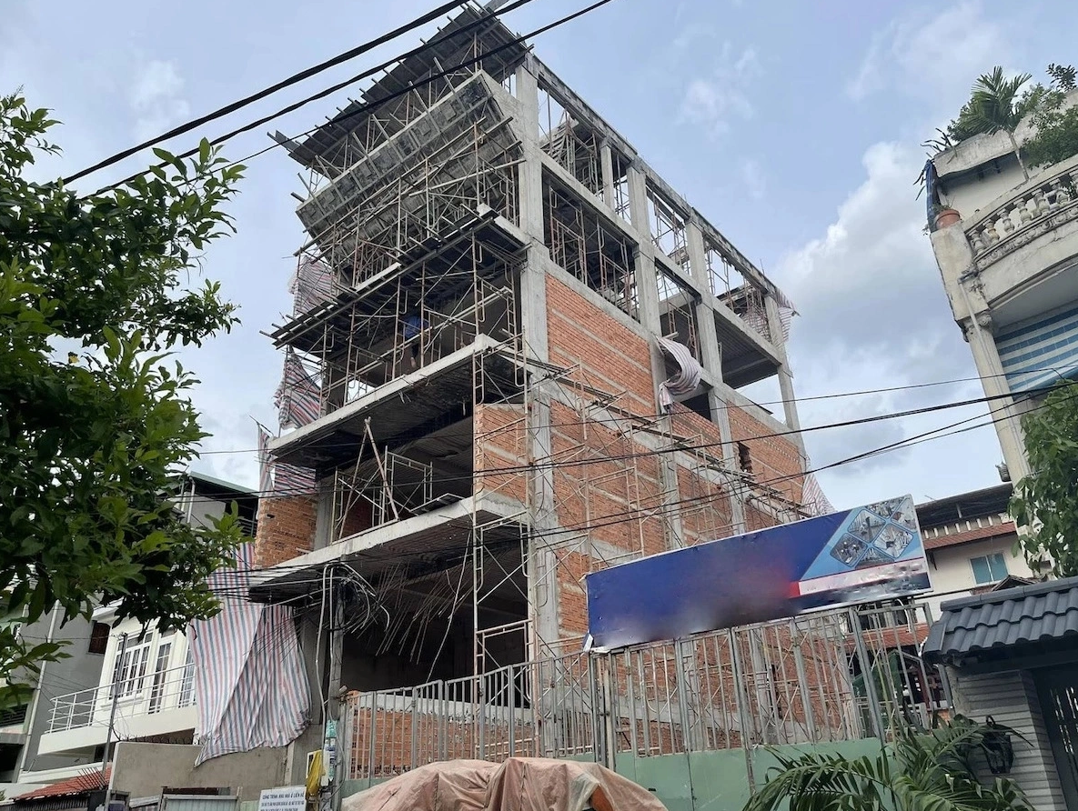 Một công trình xây thô tại TP HCM. Ảnh: An Cư
